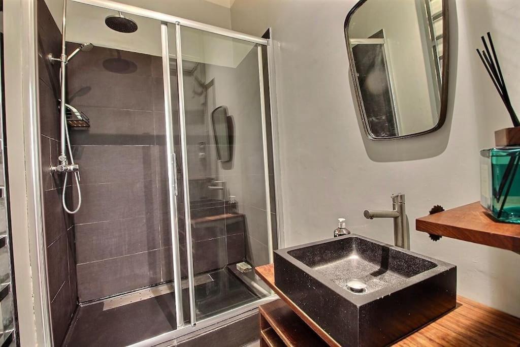 Appartement Sc Collection - Charme Et Authenticite Du Panier à Marseille Extérieur photo